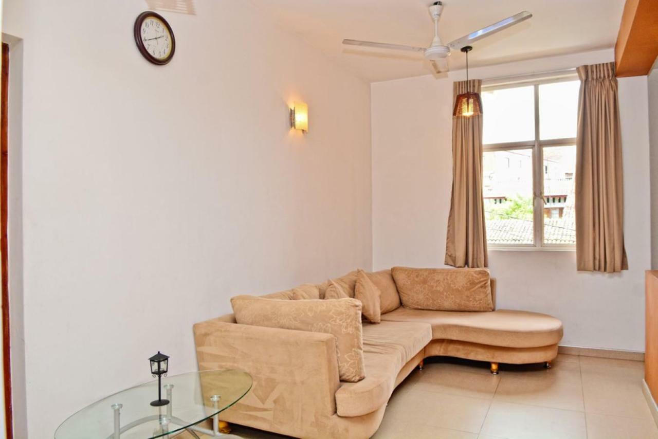 Furnished Apartment At Colombo Suburbs Nawala Rajagiriya Eksteriør billede