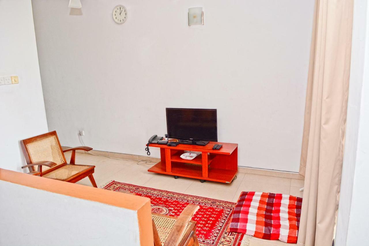 Furnished Apartment At Colombo Suburbs Nawala Rajagiriya Eksteriør billede