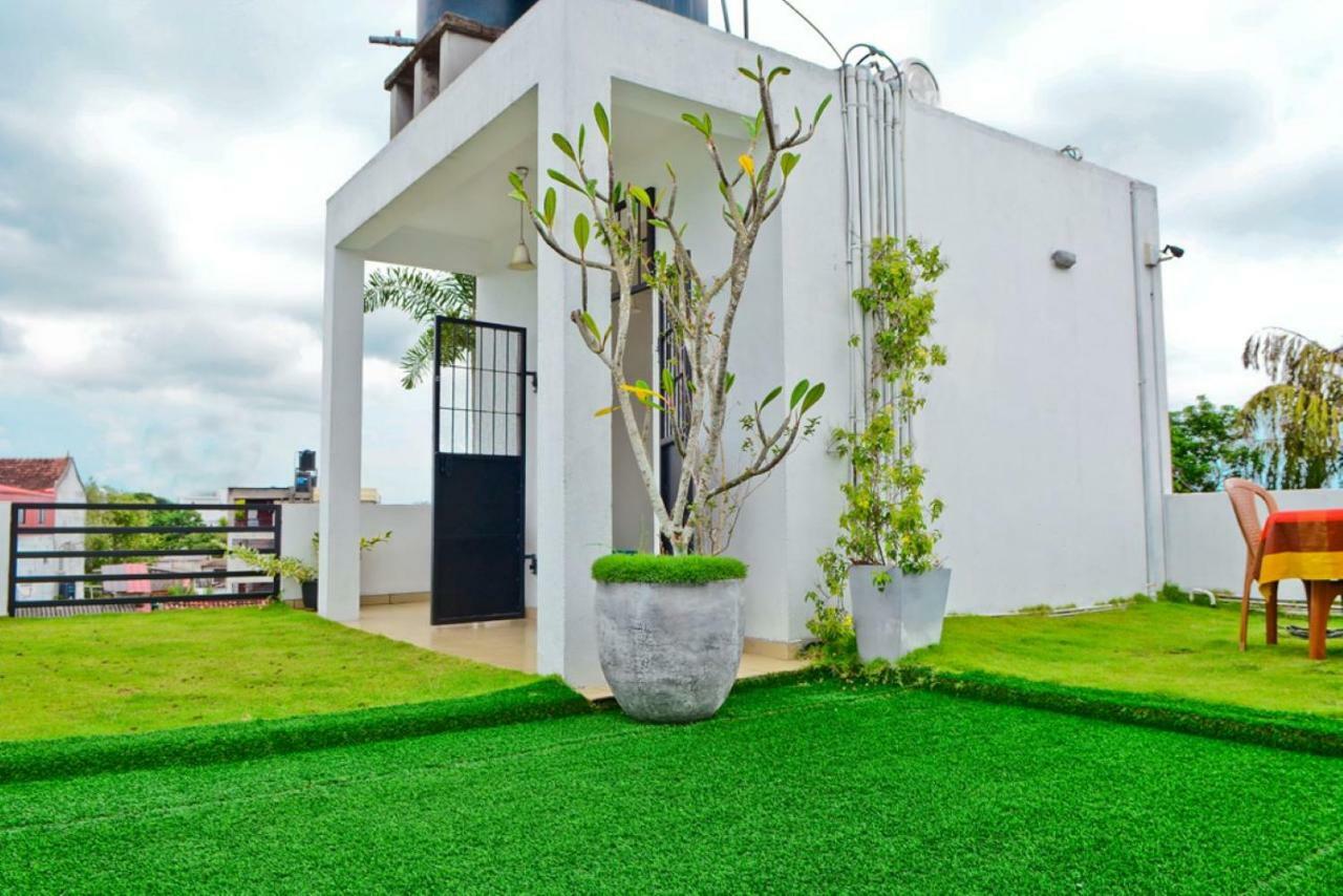 Furnished Apartment At Colombo Suburbs Nawala Rajagiriya Eksteriør billede